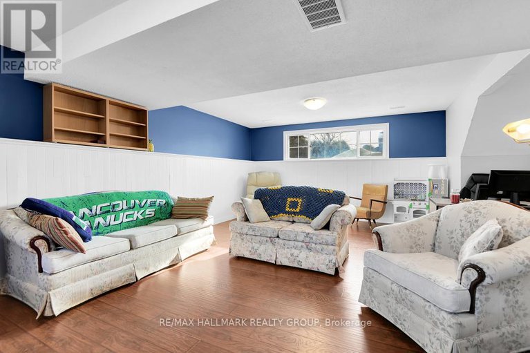 29304651/79-bourdeau-crescent/embrun/russell/ontario/K0A1W0_26