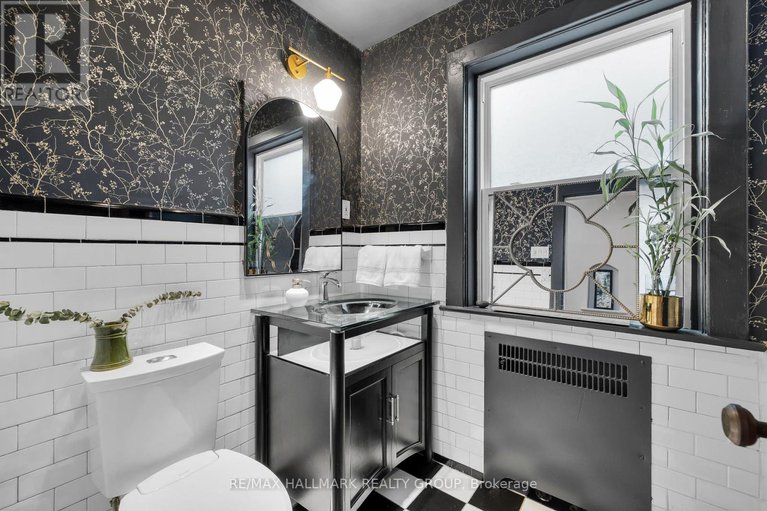 28829451/1-iona-street/ottawa-west/ottawa/ontario/K1Y3L6_18