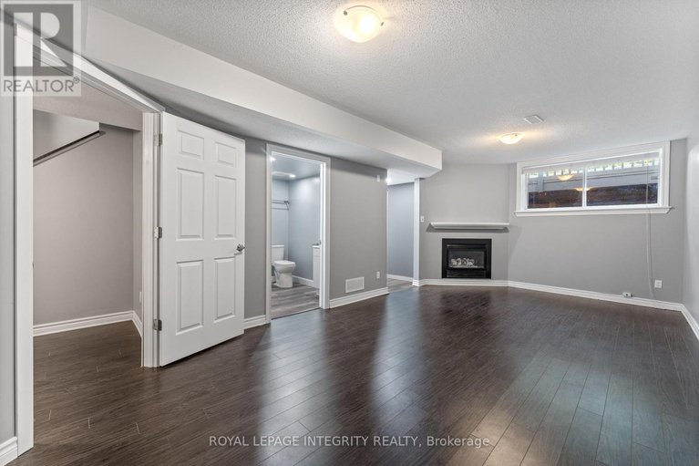 28951961/6308-sablewood-place/chapel-hill/ottawa/ontario/K1C7M6_44