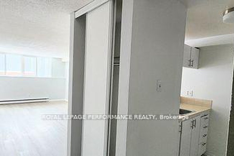 29361380/112-6470-bilberry-drive/orleans-wood/ottawa/ontario/K1C4P1_7