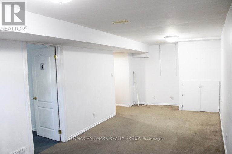 28470915/47-emerald-meadows-drive/emerald-meadowstrailwest/ottawa/ontario/K2M2L5_20