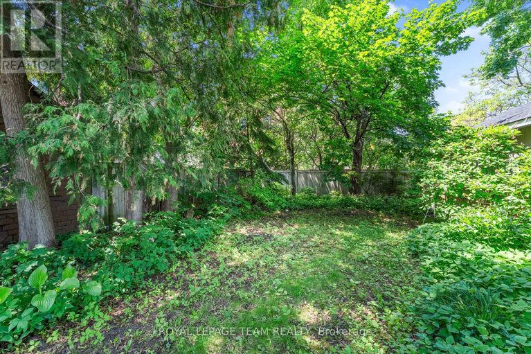 28463800/17-electric-street/lindenlea/ottawa/ontario/K1M1X5_29