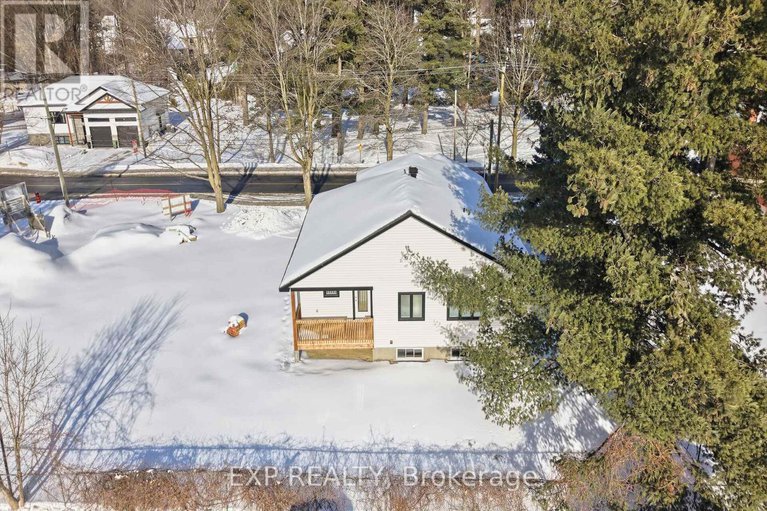 28364468/53-craig-street/village-of-russell/russell/ontario/K4R1A6_25