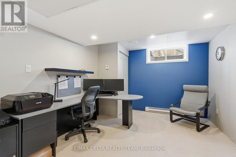 29374830/2224-merlot-way/springridgeeast-village/ottawa/ontario/K4A4S2_33