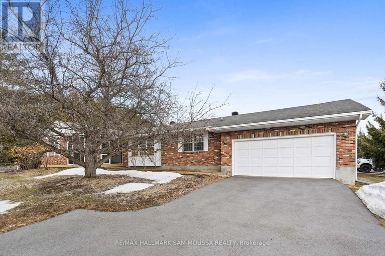 29640040/118-juanita-avenue/carp/ottawa/ontario/K0A1L0_1