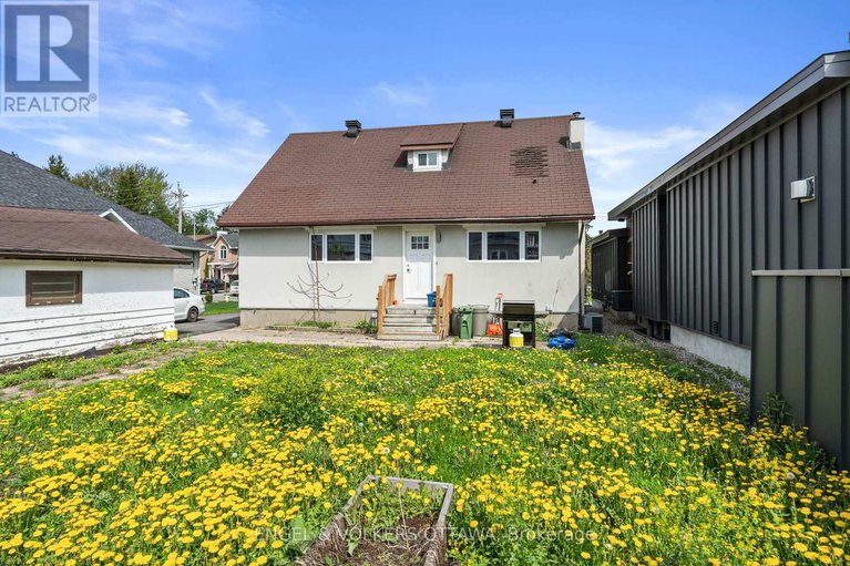 28350616/1372-ridgedale-street/emerald-woodssawmill-creek/ottawa/ontario/K1T1C5_36