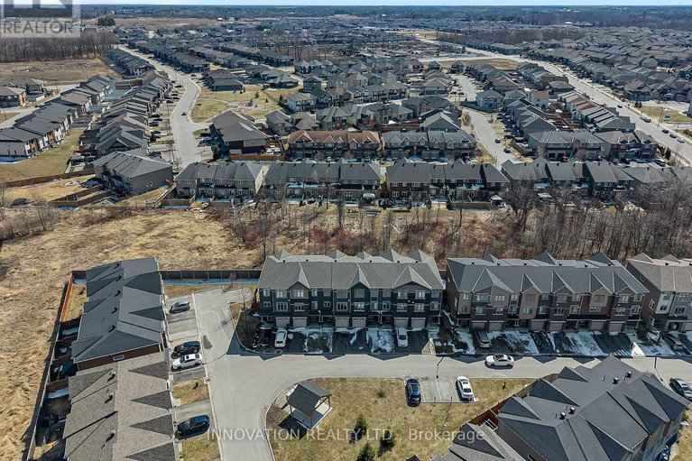 29581806/46-barn-swallow-private-s/riverside-southgloucester-glen/ottawa/ontario/K4M0H5_45