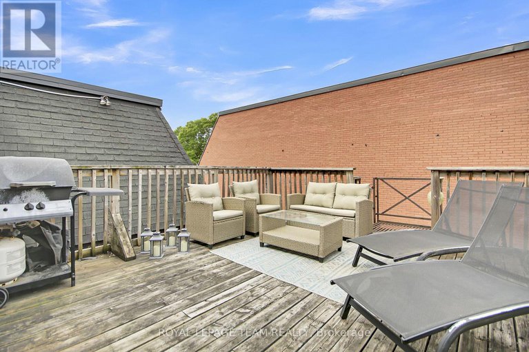 28807289/57-argyle-avenue/ottawa-centregolden-triangle/ottawa/ontario/K2P1B3_30