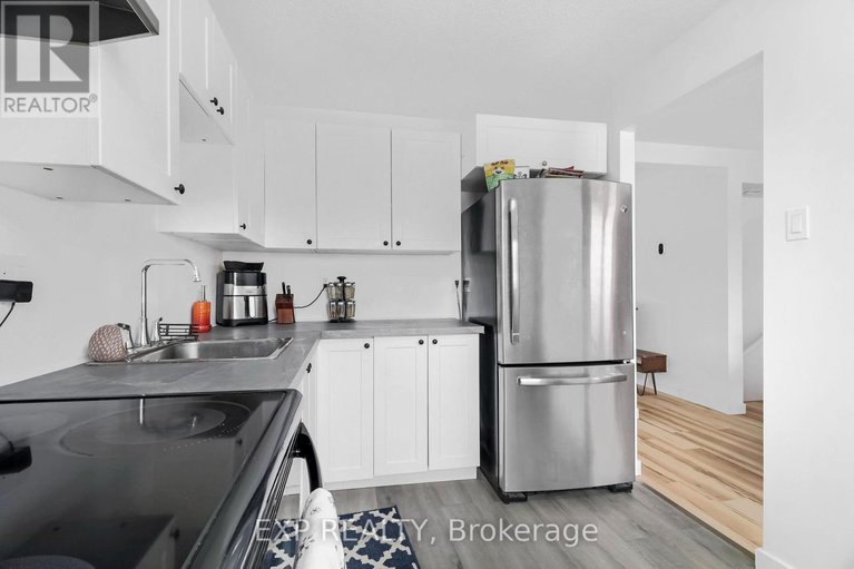 29214218/1a-vanessa-terrace/pheasant-run/ottawa/ontario/K2J1Y2_11