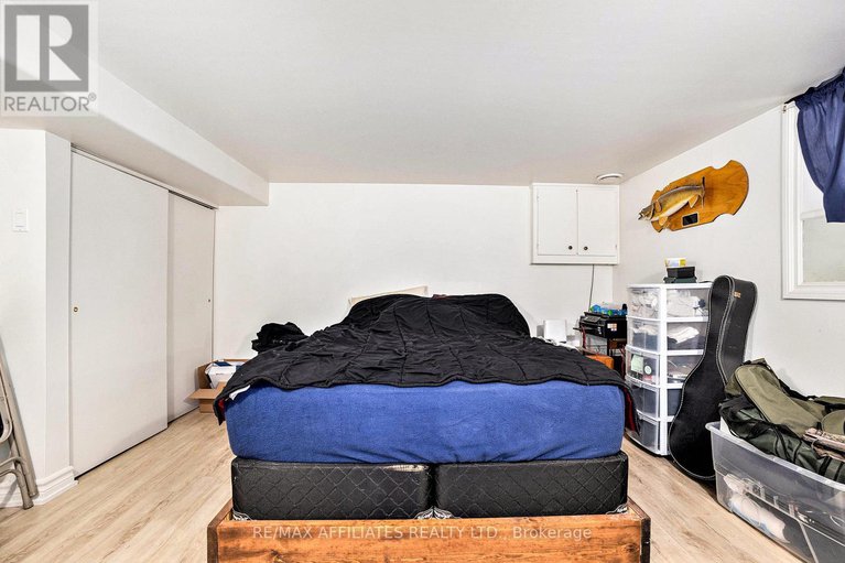 29090719/6208-renaud-road/mer-bleuebradley-estatesanderson-park/ottawa/ontario/K1W0L1_20