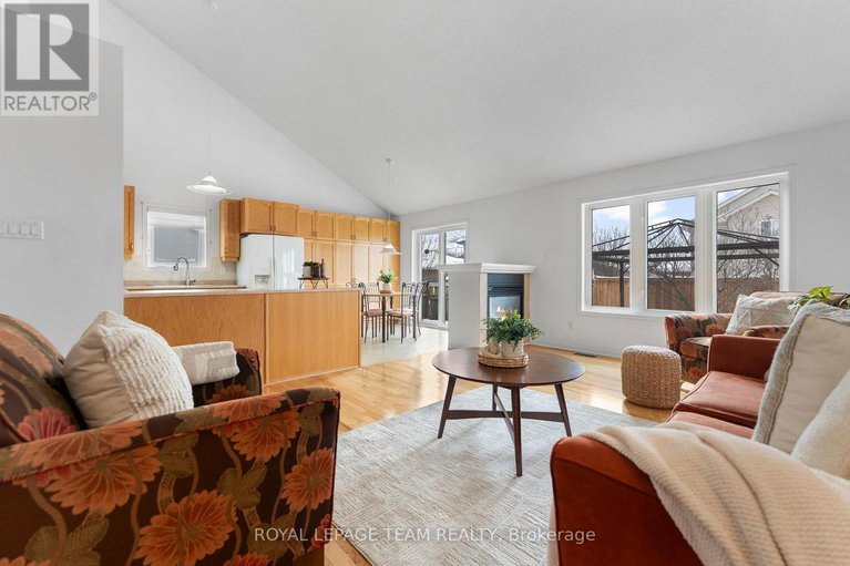 29346169/13-melville-road/arnprior/arnprior/ontario/K7S3Z8_8