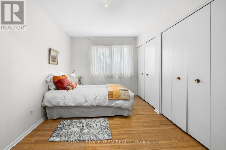 29460825/35-cherrywood-drive/arbeatha-park/ottawa/ontario/K2H6H1_28