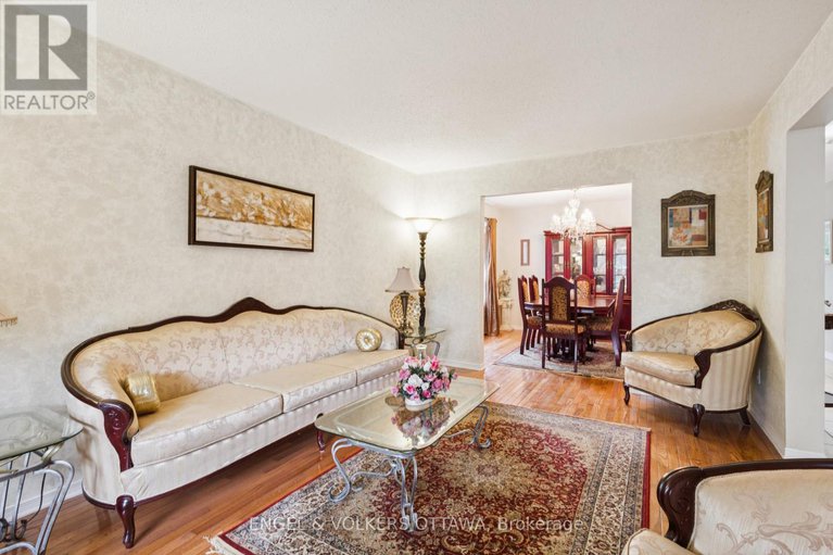 28798692/2213-noblewood-way/orleans-village/ottawa/ontario/K1W1E7_12