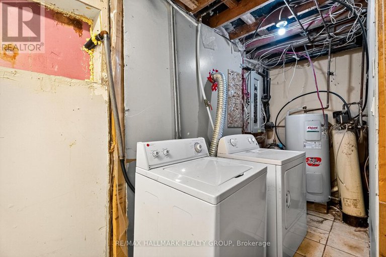 28812451/3855-old-highway-17/clarencerockland-twp/clarence-rockland/ontario/K4K1W2_32