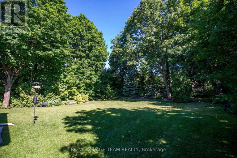 28870751/251-park-road/rockcliffe/ottawa/ontario/K1M0C9_38