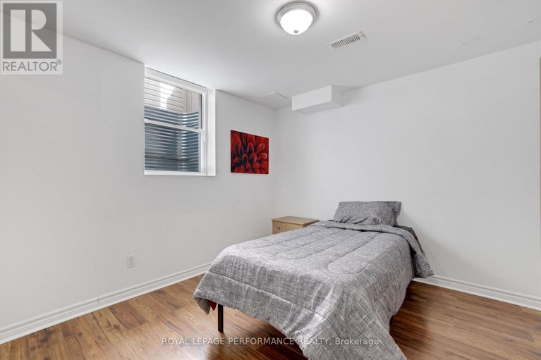 28379305/2782-grand-vista-circle/half-moon-bay/ottawa/ontario/K2J0W5_34