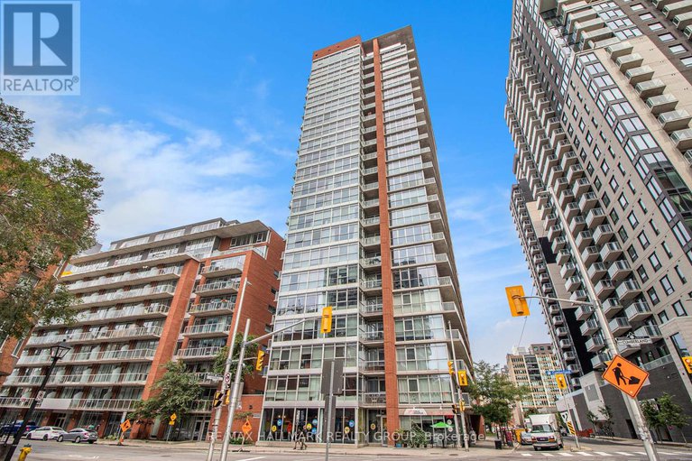 28707515/405-179-george-street/lower-townbyward-market/ottawa/ontario/K1N1J8_1