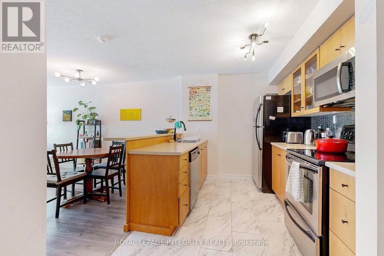 29091683/203-138-somerset-street-w/ottawa-centregolden-triangle/ottawa/ontario/K2P0A3_6