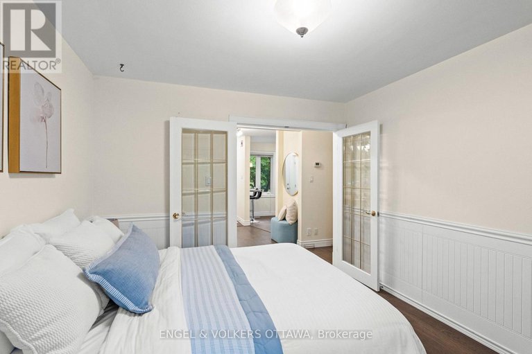 28805292/1941-haig-drive/elmvale-acres/ottawa/ontario/K1G2J9_14