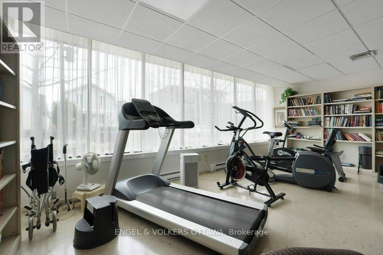 29565524/803-370-dominion-avenue/westboro-west/ottawa/ontario/K2A3X4_36