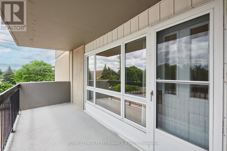 29144761/202-158-b-mcarthur-avenue/vanier/ottawa/ontario/K1L8C9_24