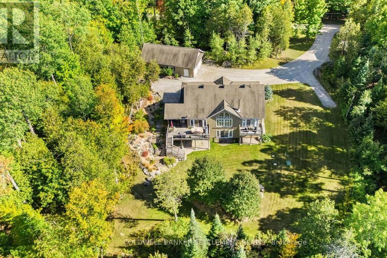 29662330/3124-mcdonalds-corners-road-road/lanark-highlands-dalhousie-twp/lanark-highlands/ontario/K0G1K0_32