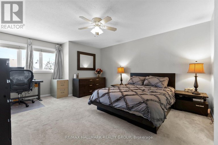 29246859/37-roblyn-way/barrhaven-east/ottawa/ontario/K2G5Z5_17