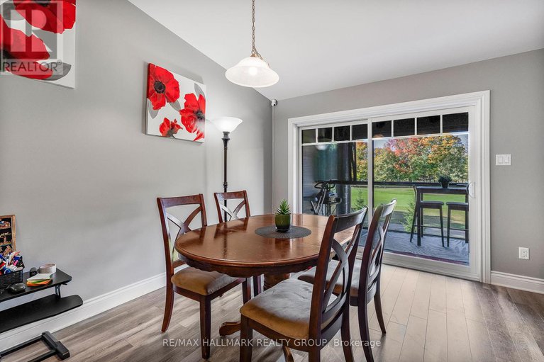 28931407/285-306-masters-lane/town-of-rockland/clarence-rockland/ontario/K4K0L3_9