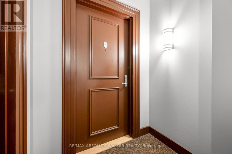 28469655/307-90-landry-street/vanier/ottawa/ontario/K1L0A9_3