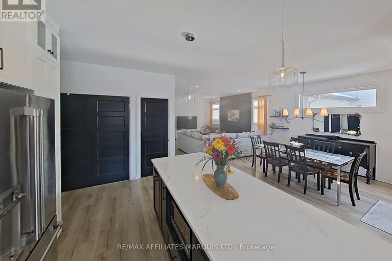 29387791/51-nancy-street/embrun/russell/ontario/K0A1W0_11