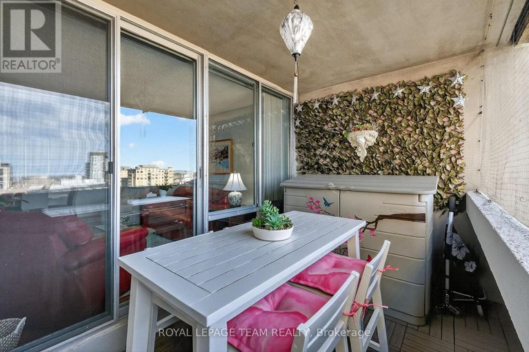 29218697/1801-530-laurier-avenue-w/ottawa-centre/ottawa/ontario/K1R7T1_18