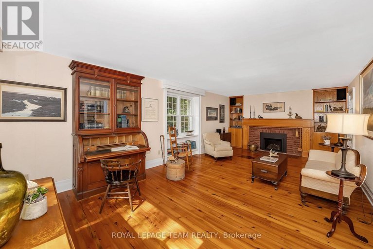 29449672/2307-scrivens-drive/osgoode-twp-north-of-reg-rd-6/ottawa/ontario/K0A2P0_25