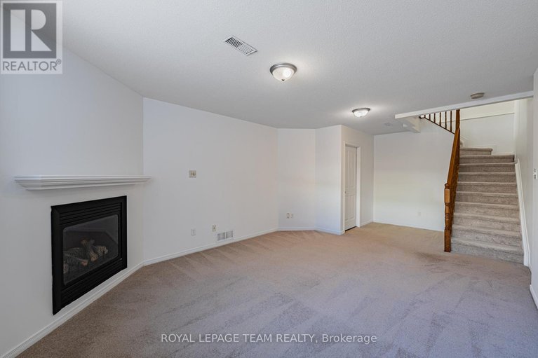 29363921/313-bryarton-street/chapel-hill/ottawa/ontario/K1C7R5_41