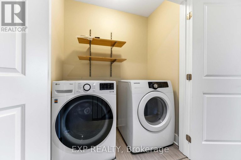 29386734/152-rivington-street/carp/ottawa/ontario/K0A1L0_29