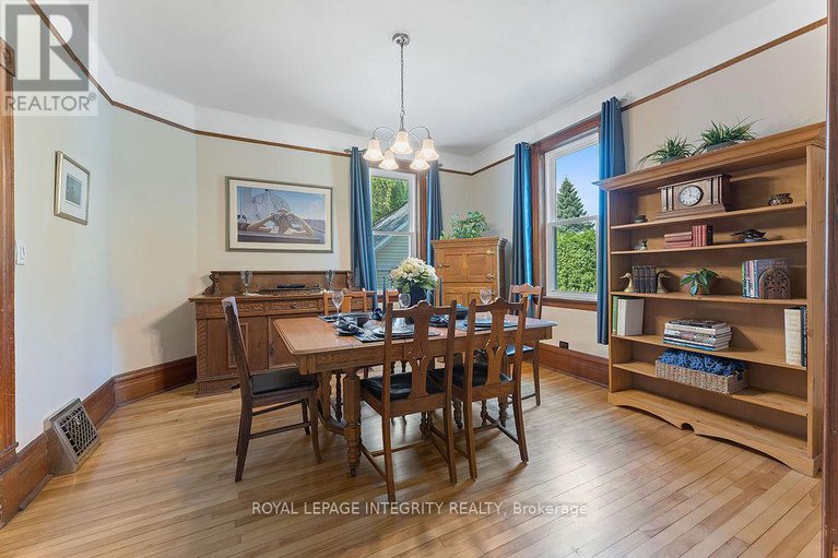 28694404/72-lakeshore-drive/morrisburg/south-dundas/ontario/K0C1X0_4
