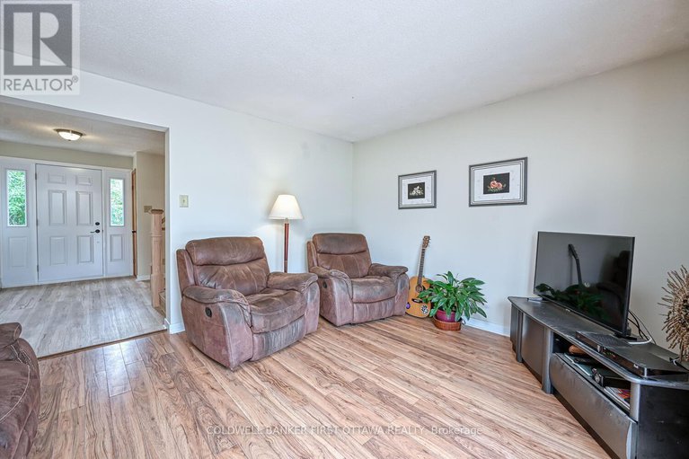 28490443/22-poole-creek-crescent/fringewood/ottawa/ontario/K2S1G4_8
