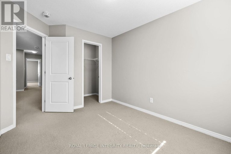 28962538/14-hackney-private/emerald-meadowstrailwest/ottawa/ontario/K2V0K8_11