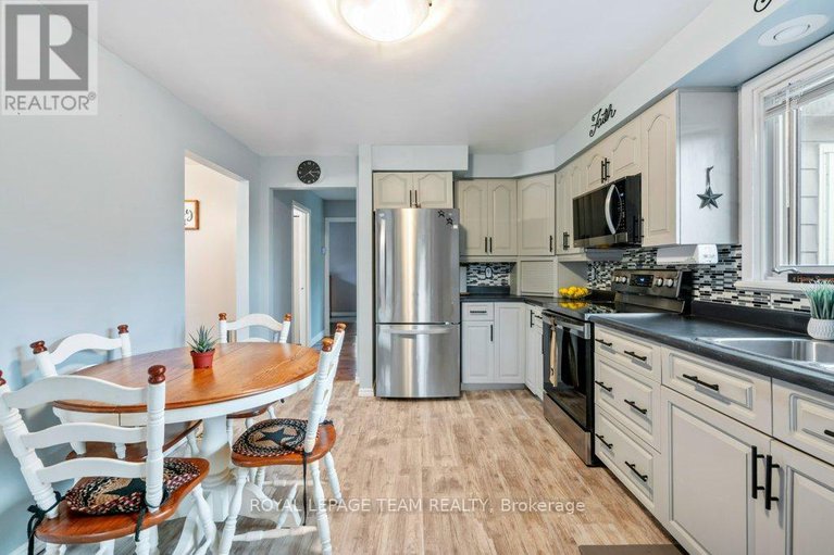 28525897/5466-county-8-road/south-dundas-williamsburgh-twp/south-dundas/ontario/K0C1X0_5