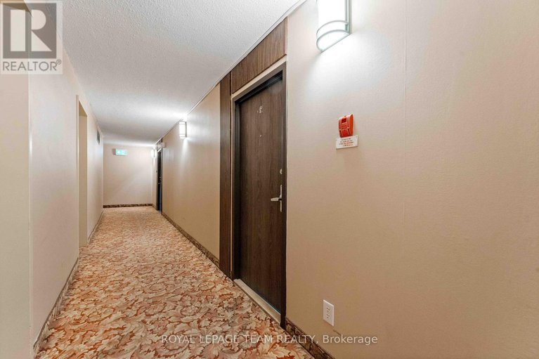 28568196/2005-1785-frobisher-lane/riverview-park/ottawa/ontario/K1G3T7_3