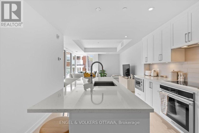 29633493/201-11-galt-street/old-ottawa-south/ottawa/ontario/K1S4R2_3