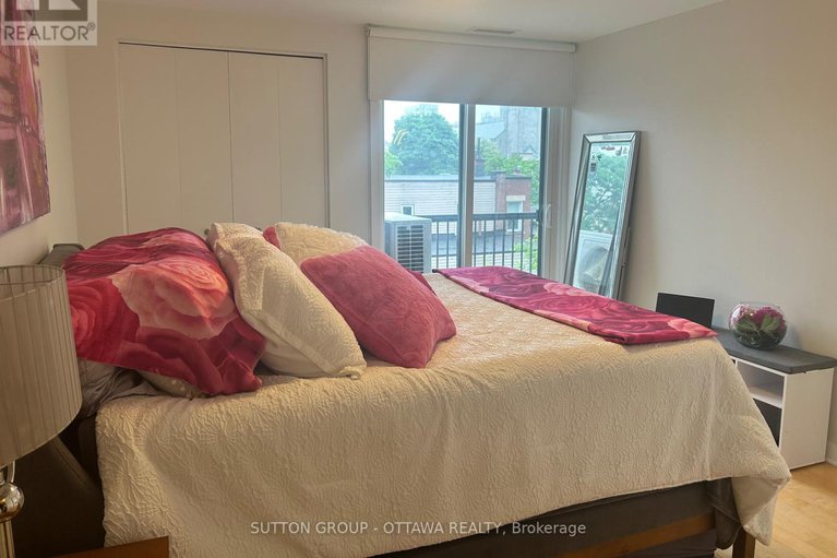 28444870/506-456-king-edward-avenue/sandy-hill/ottawa/ontario/K1N0B4_36