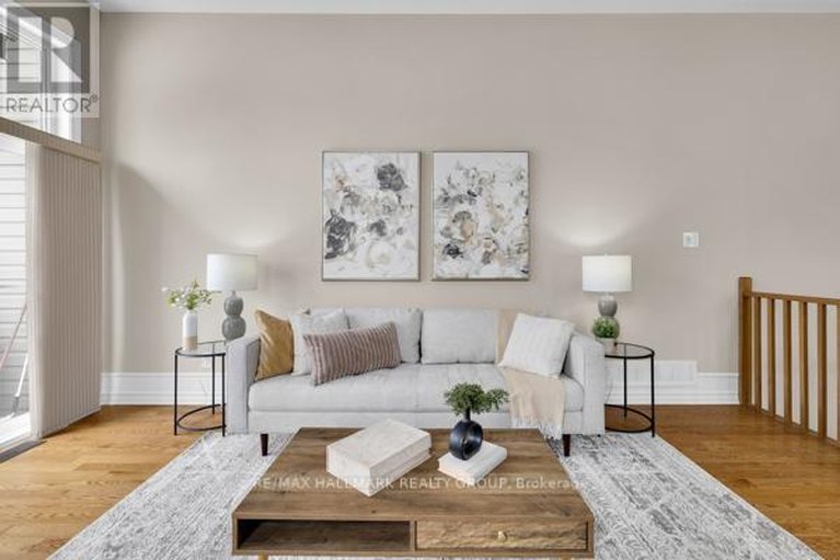 29577817/155-royal-landing-gate/north-grenville-twp-kemptville-south/north-grenville/ontario/K0G1J0_14