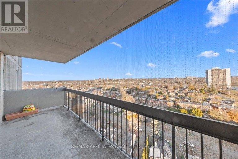 29135891/1507-158b-mcarthur-avenue/vanier/ottawa/ontario/K1L8C9_15