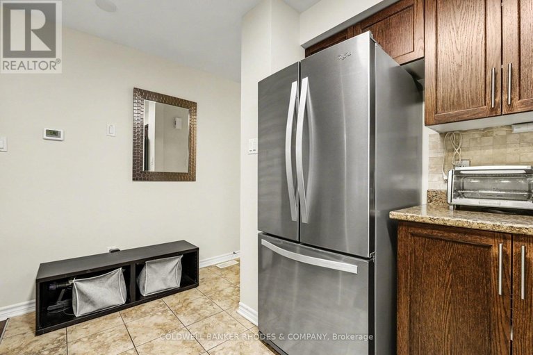 29606352/60-mayflower-private/woodroffe/ottawa/ontario/K2B0A2_15