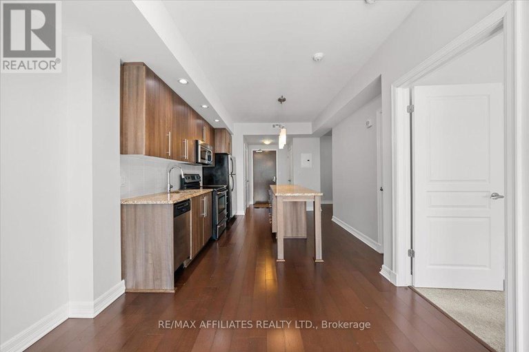 28450553/303-238-besserer-street/sandy-hill/ottawa/ontario/K1N6B1_13