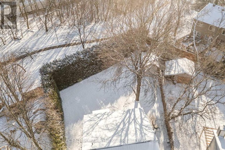 29177939/34-rosegarden-crescent/hunt-club-parkgreenboro/ottawa/ontario/K1T3A9_43