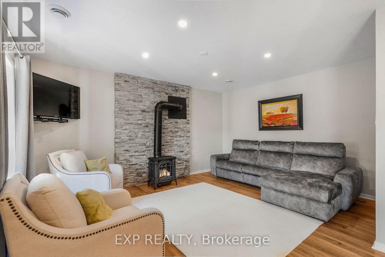 28822089/1533-bouvier-road/clarencerockland-twp/clarence-rockland/ontario/K0A1N0_28