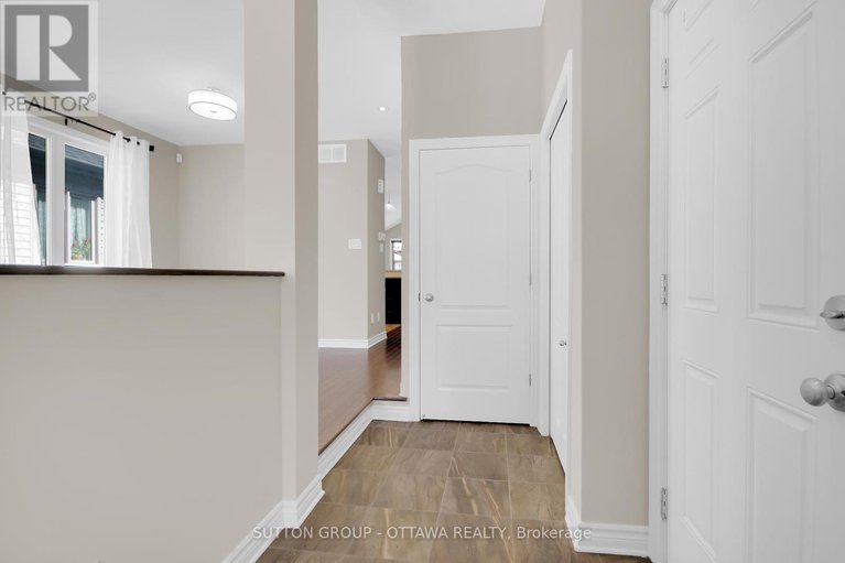 28146266/809-carnelian-crescent/riverside-southgloucester-glen/ottawa/ontario/K1X0A8_5