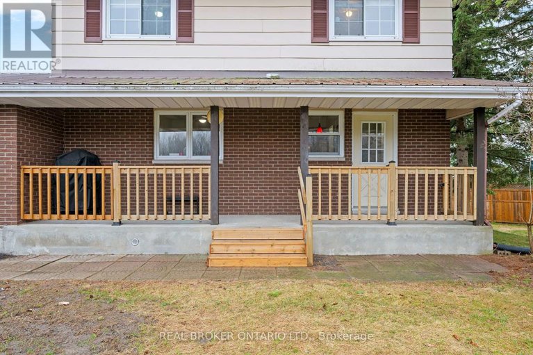 29618338/15658-county-43-road/north-stormont-finch-twp/north-stormont/ontario/K0C1K0_4