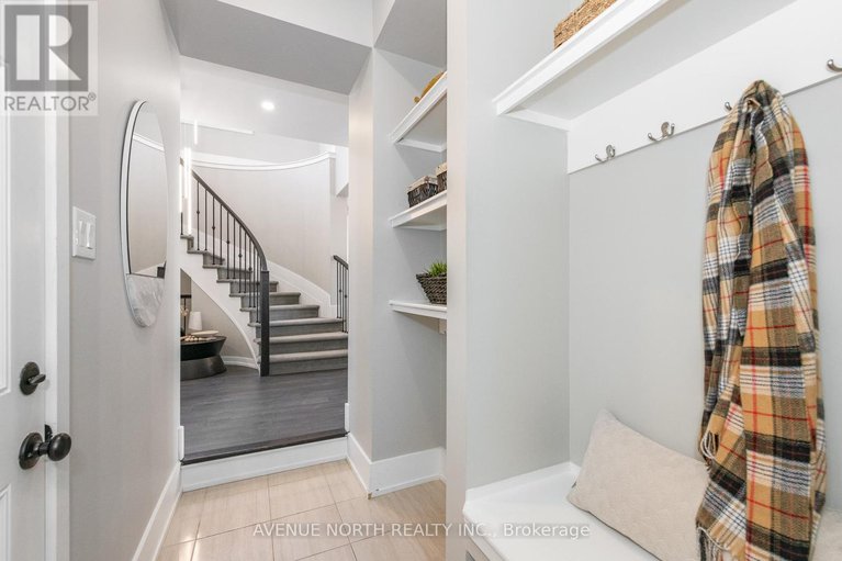 29437625/805-henslows-circle/avalon-west/ottawa/ontario/K4A5H6_25